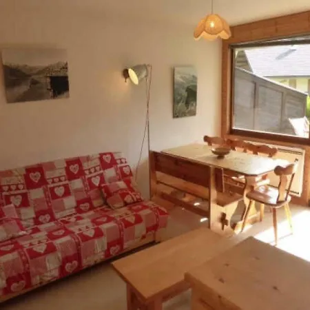 아파트 Hauts D'areches 1 *